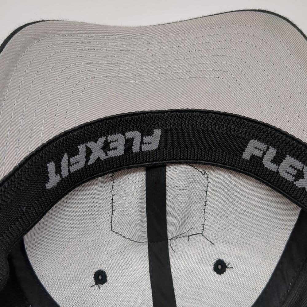 Walker Patch Fitted Baseball Cap Solid Black Medi… - image 8